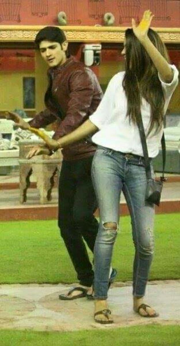 RealChoudhury's tweet photo. Dancing Lopa Queen. @lopa9999, please stop being so cute. Fallen in โค๐๐๐๐ with my #QueenLopa.
#BB10TicketToFinaleWeek @BiggBoss https://t.co/jxhMoriSFI