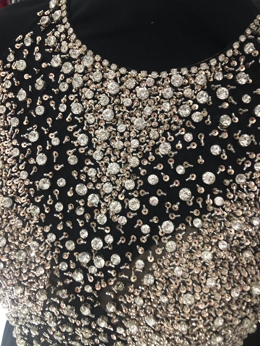 TheDressEmpire's tweet photo. #promparty #promdress #promseason #terani2017 #mkschoolprom #itsmyprom #party#floatydress #diamontedetaiblush,royalred Ivory and black 0-28 https://t.co/C7DfwhUsCl