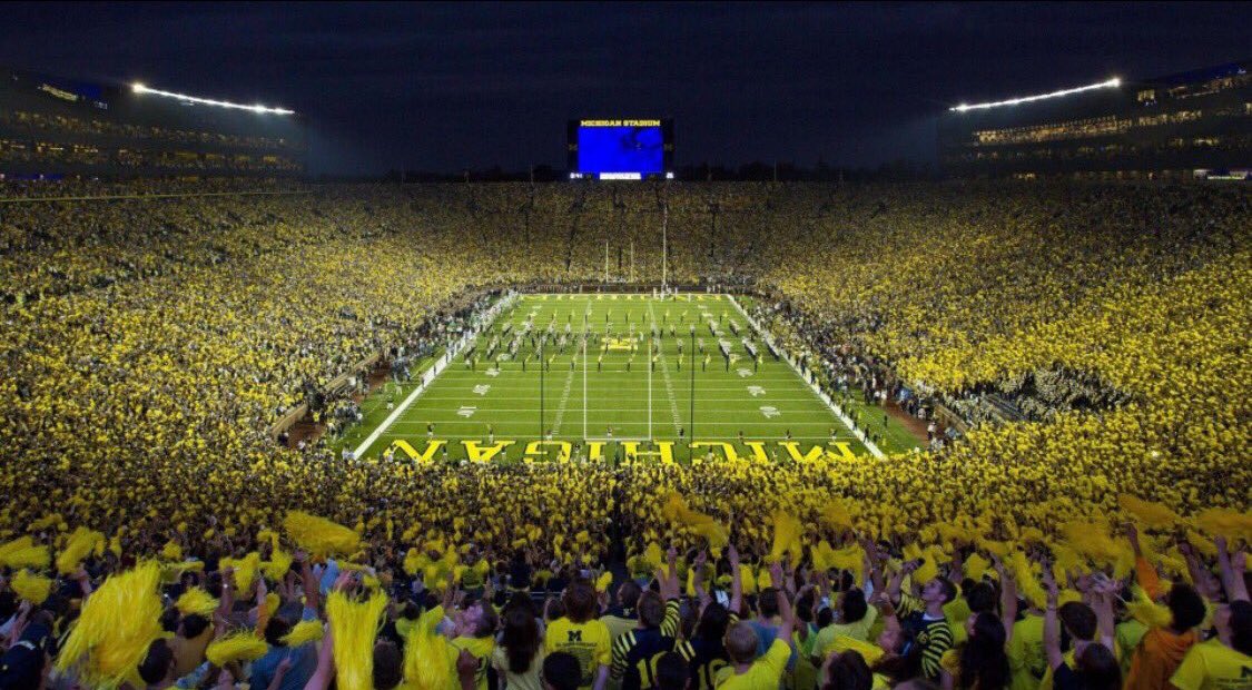 Jproctor_2018's tweet photo. Extremely blessed and excited to say I've received my 10th offer from the University of Michigan〽️🔵 #GoBlue https://t.co/4dMPAPzSHp