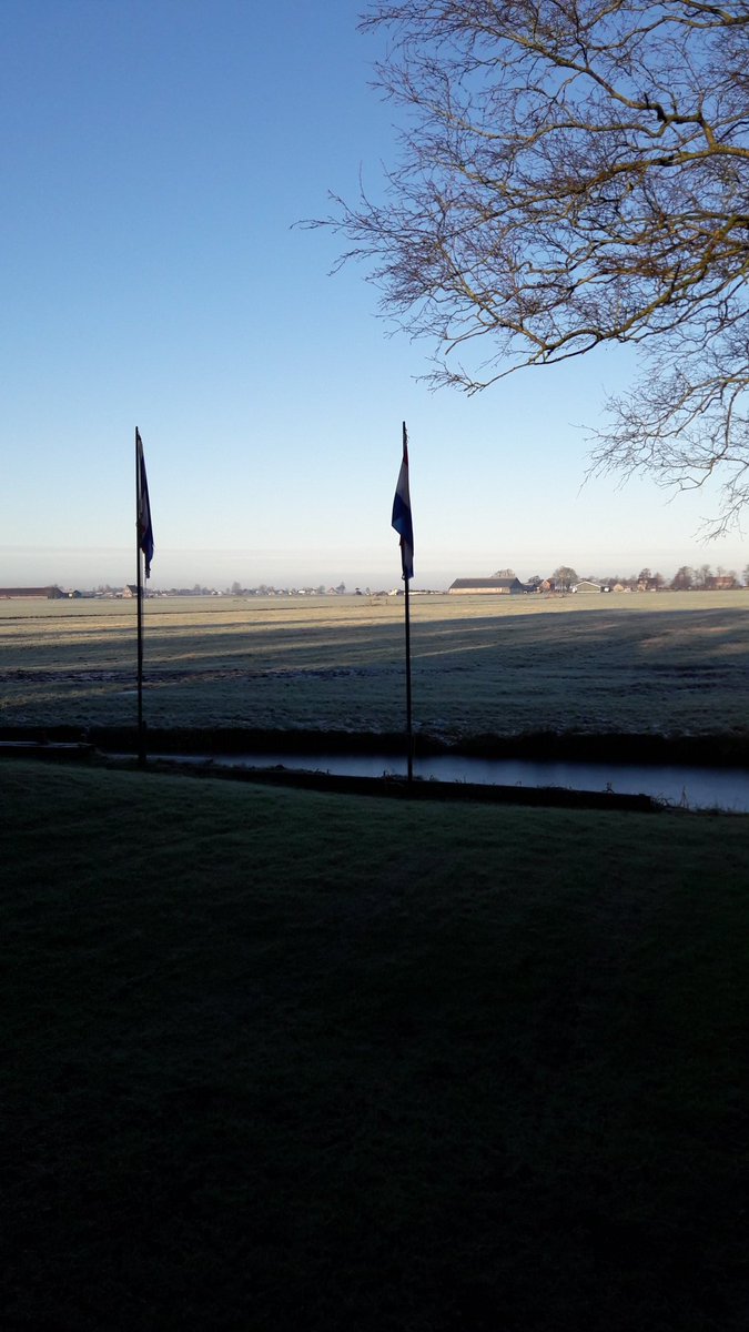 martijn_venema's tweet photo. #groepsaccommodatie #tjonger #delfstrahuizen #tjeukemeer in jan/feb voor slechts 490 euro #weekend @RikTjonger https://t.co/OJLh2p7AnS https://t.co/J6u0tWCZsc