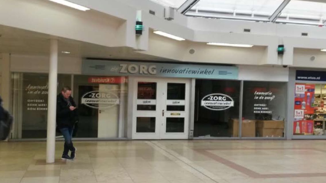 Zorginnovwinkel's tweet photo. Vanaf as zaterdag is onze Zorginnovatiewinkel te vinden op Godebaldkwartier 89 in Utrecht. P1 Hoog Catharijne is het dichtstbij parkeren https://t.co/ycutOgJ5KB