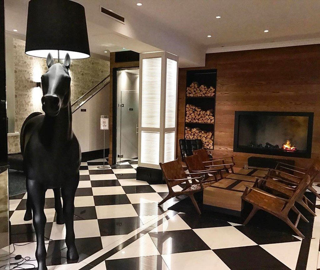 xameliax's tweet photo. My home for the next three days, the VERY stylish @hotellillaroberts in Helsinki for #NBEf… https://t.co/7abfuZemLD https://t.co/6KBzd2fE2y
