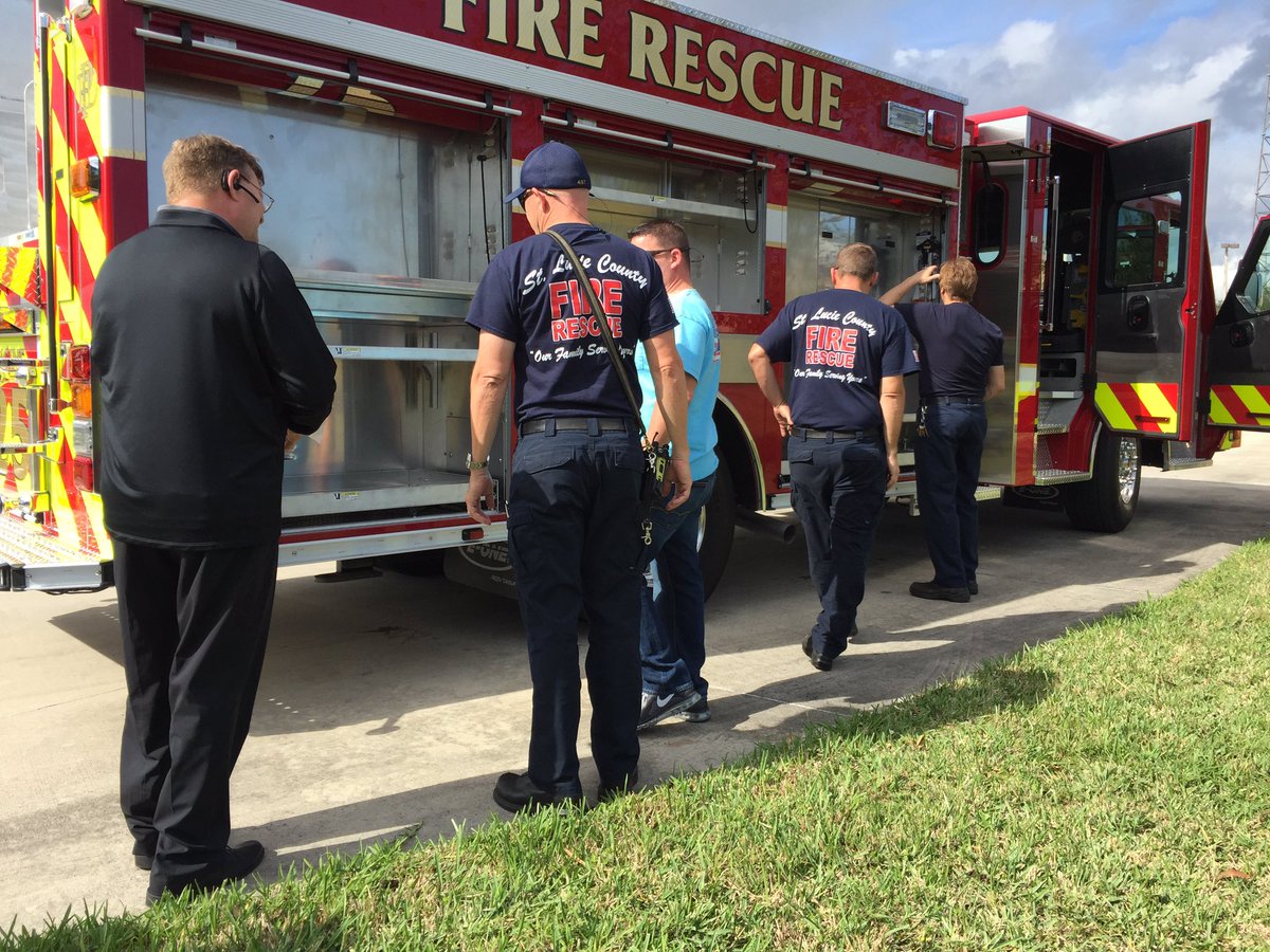 PlantationFire's tweet photo. @StLucieFireDist @SLCFirefighters specs out #PFD #Engine25 @EONE_FireTrucks ππΊπΈ https://t.co/agAzAx3pqe