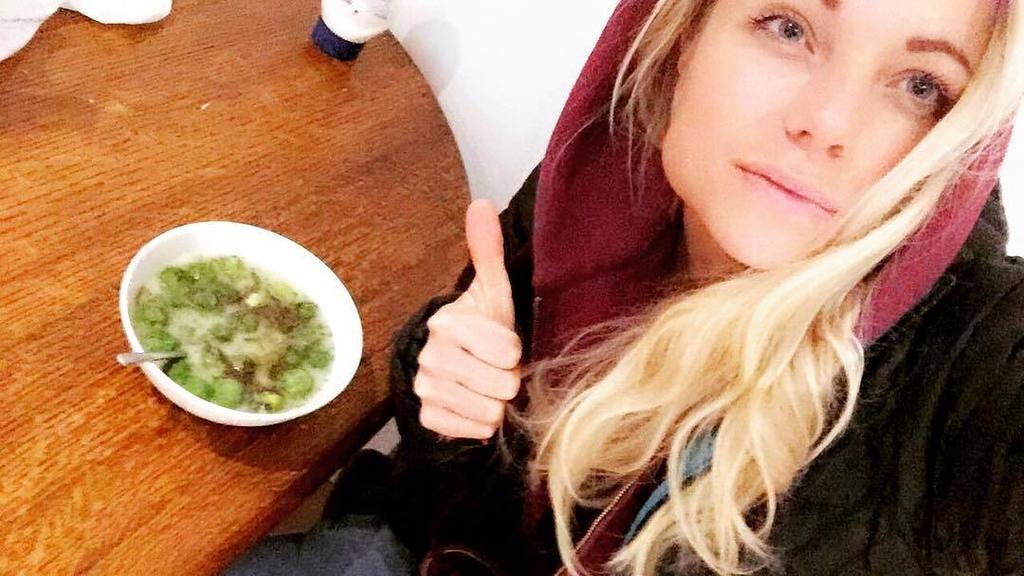 ESGfitness's tweet photo. Sprout soup tho 👍#SassClass https://t.co/JzjW4nY4FV