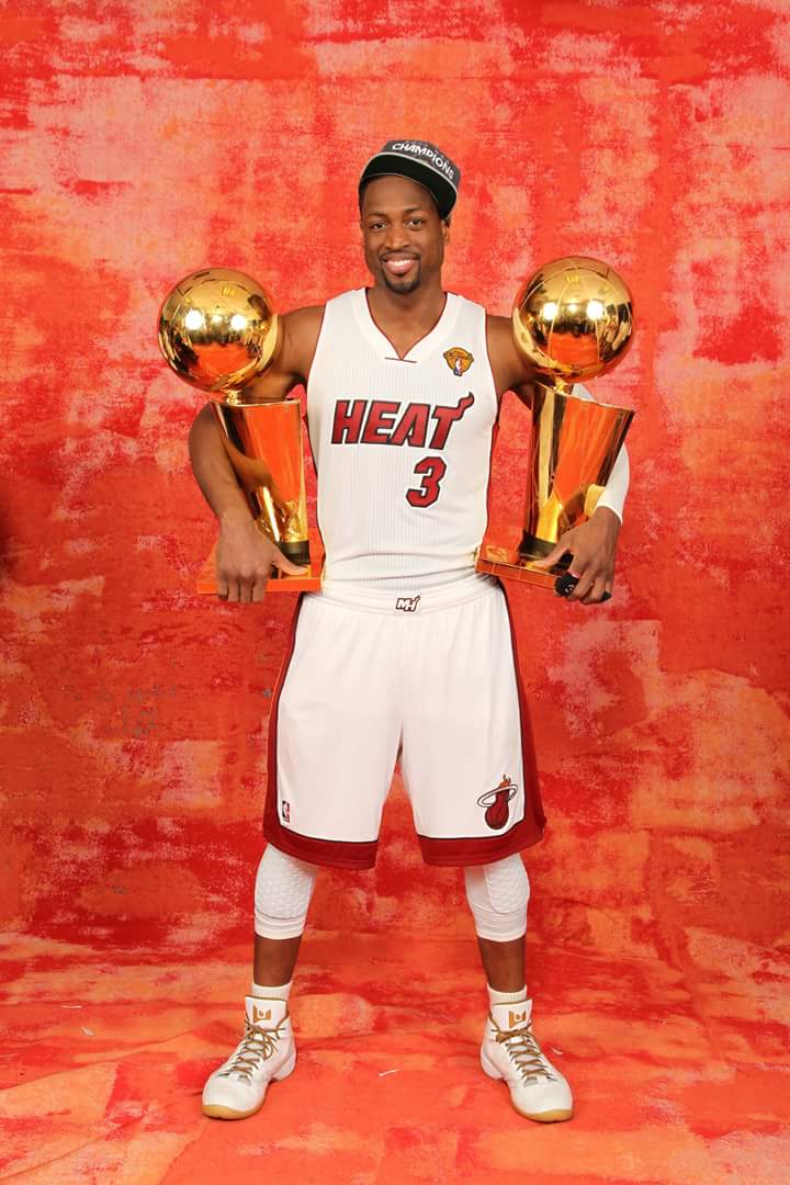 Happy 35th birthday to my idol DWYANE WADE!!! 