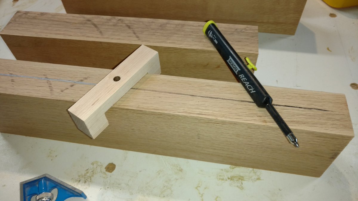 JDsWoodWorks's tweet photo. Shop made center finder... Very pleased, and a simple project to help with future projects #JDsCustomWoodworks #woodworking  #diytools https://t.co/69k5lS858X