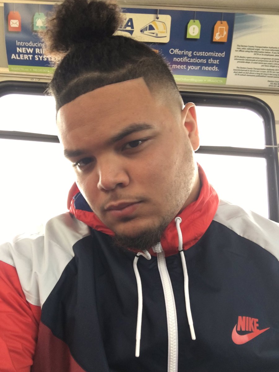 SchwartzPrcsn's tweet photo. Mannnnn shoutout to my barber @MatHatterFades surgeon with them clippers https://t.co/FGwFjZNMe0
