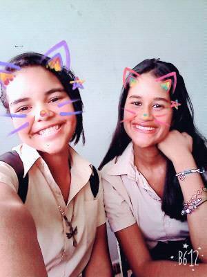 OjmhForever's tweet photo. Regreso a Clase😍😍
#PrimaBaba😂🐱🐱 https://t.co/pYVZc0l7dK