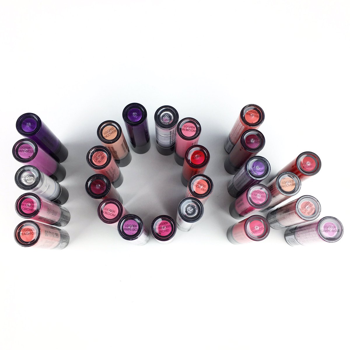 Thank you all so much for 10k on Instagram! 😍 To celebrate we're giving away $75 in product! Click here for details: bit.ly/2jW1XvN