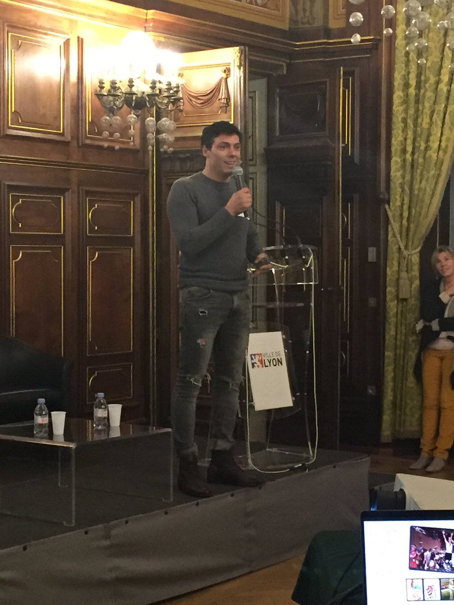 ManonRaia's tweet photo. Merci @taigkhris d'être à Lyon ce soir, pour nous raconter votre belle aventure #AgoraDirigeants #AgoraSupplyChain #Jetpulp https://t.co/H5C0boRGxK