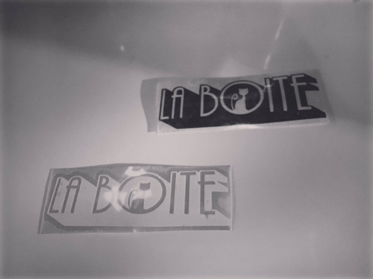 Ya tenemos listas nuestras nuevas pegatinas!! 😝😝🚨🚨🙊🙊