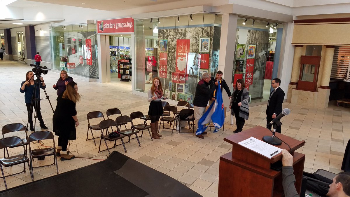 meridiantwp's tweet photo. Press Conference at 3pm at #MeridianMall for @gusmacker3on3 coming to Meridian in July https://t.co/ydKRof7Kyi