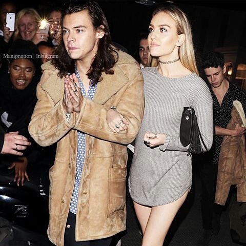 "I'm so in love with you and I hope you know,Darling your love is more than it's worth in gold."💕❤️