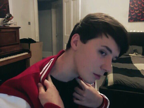 noah (@breadstickboi_) on Twitter photo 