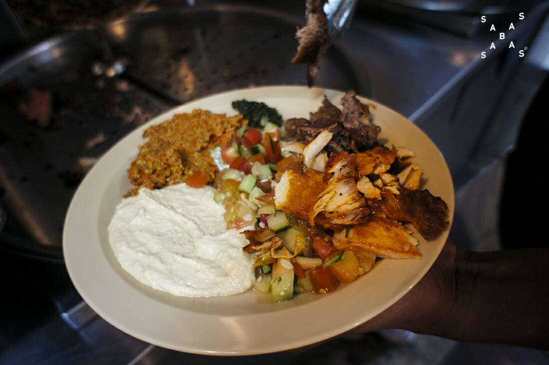 SabasShawarma's tweet photo. ¡Un #ShawarmaAlPlato de campeones! 😀 https://t.co/KczdW7wEf9