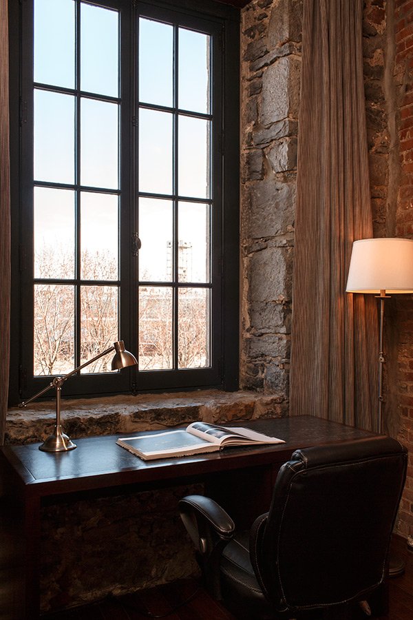 AubergeVP's tweet photo. Experience a modern, yet classic stay in the heart of old Montreal and you won't regret it!  #Torus #LaGascogne #Brumont #Madiran https://t.co/iFnGoHt20z