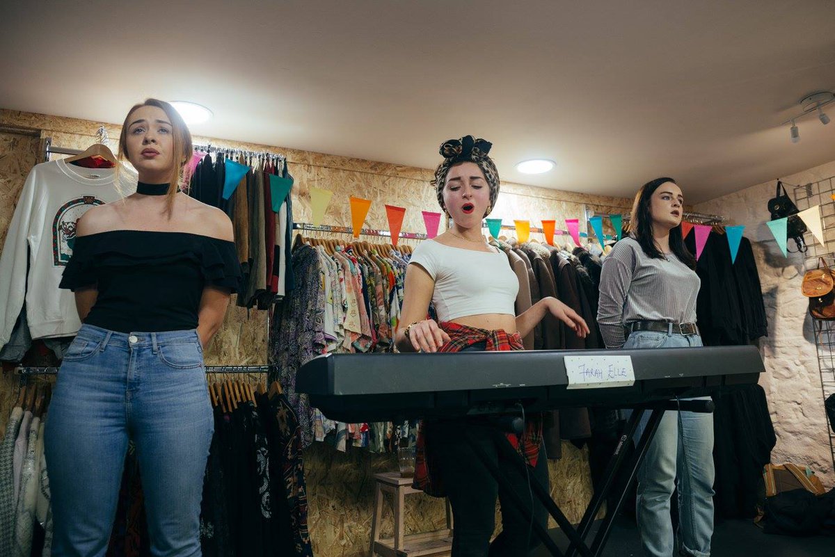 SofarDublin's tweet photo. The gorgeous @FarahElleMusic performing 'Curfew' in @shopninecrows last month at #SofarDublin
โ https://t.co/FpiL1gZaTd https://t.co/UIHCw19Cce