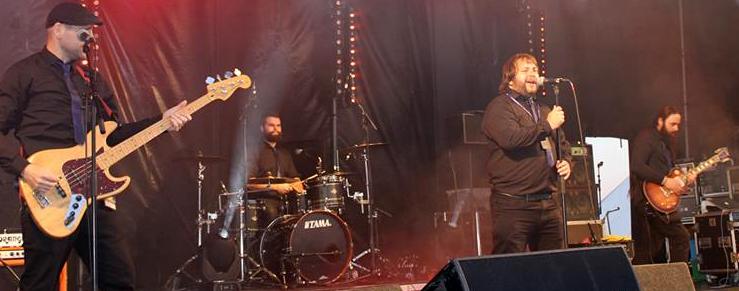 StaffsFest22's tweet image. Penkridge band @TheShine will be hitting the stage Fri 26th May at @StaffsFest17  staffsfest.co.uk RT #staffsRT @weareSFM @RockerFay