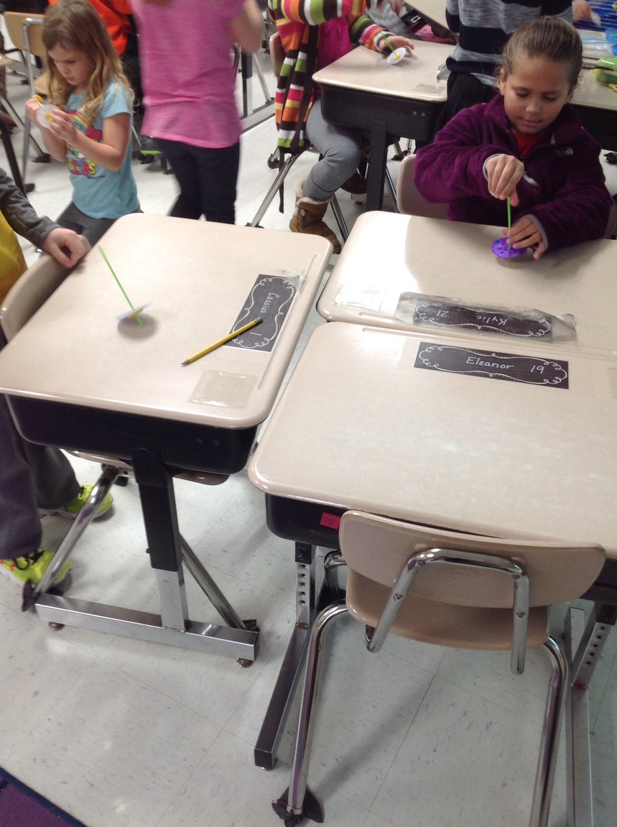 MBMrsJohnson's tweet photo. We are balance experts...now onto motion! Challenge 1: make a top #balanceandmotion #2ndgradescience #makeitspin https://t.co/0svsJaagQl