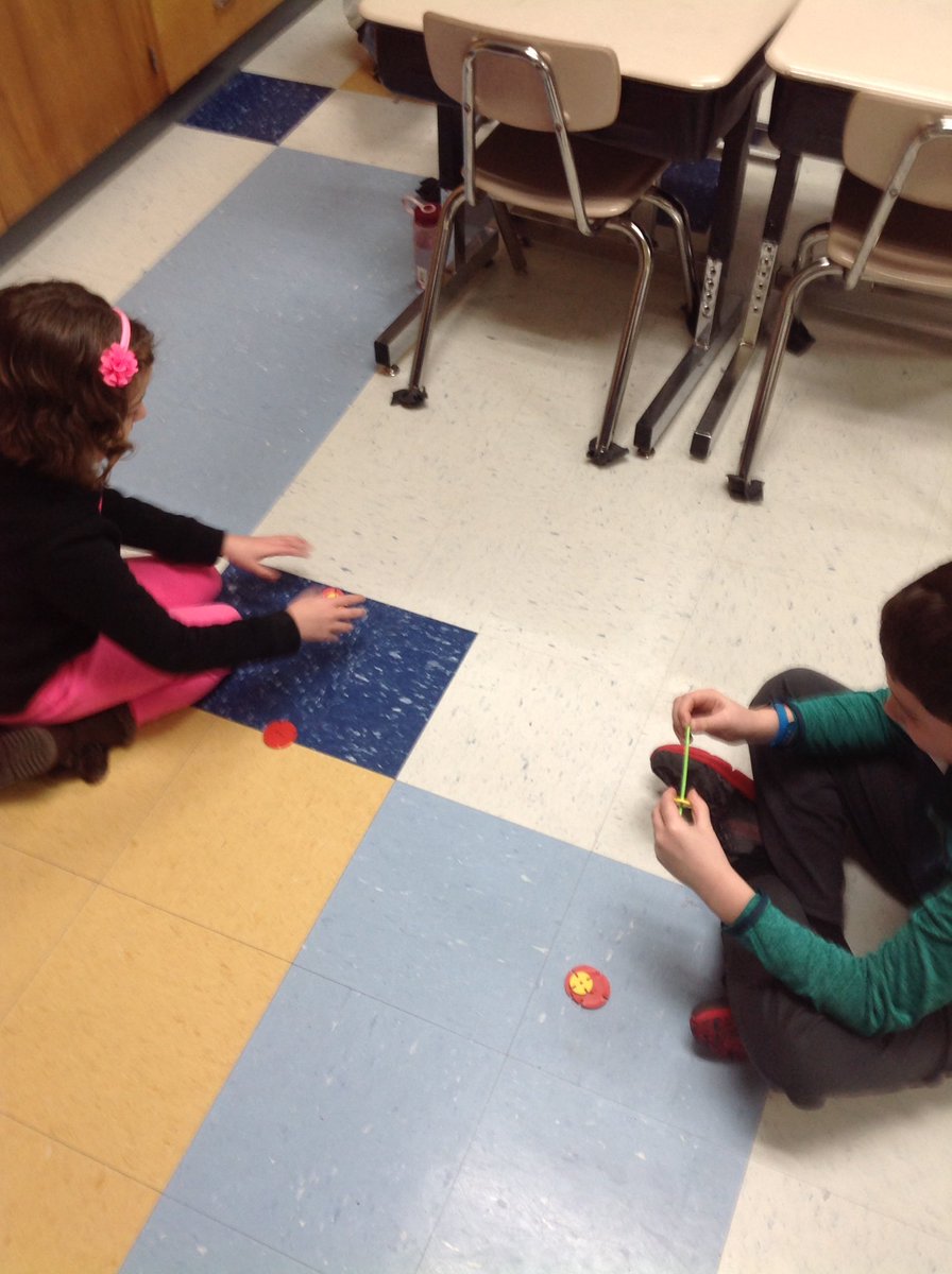 MBMrsJohnson's tweet photo. We are balance experts...now onto motion! Challenge 1: make a top #balanceandmotion #2ndgradescience #makeitspin https://t.co/0svsJaagQl