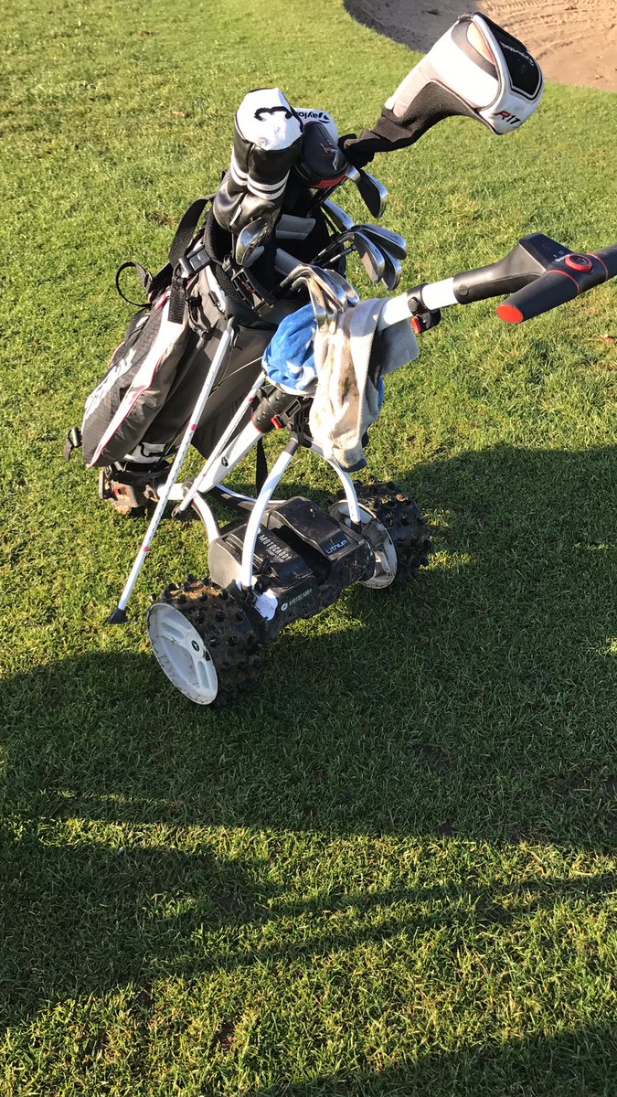 jasonodell1974's tweet photo. Played golf with @josh_morris3 today &amp; used OAP golf 🛒! 3 over after 16 holes &amp; then a double bogey followed by a bogey to finish 😤#6over https://t.co/yJR5maRNgT