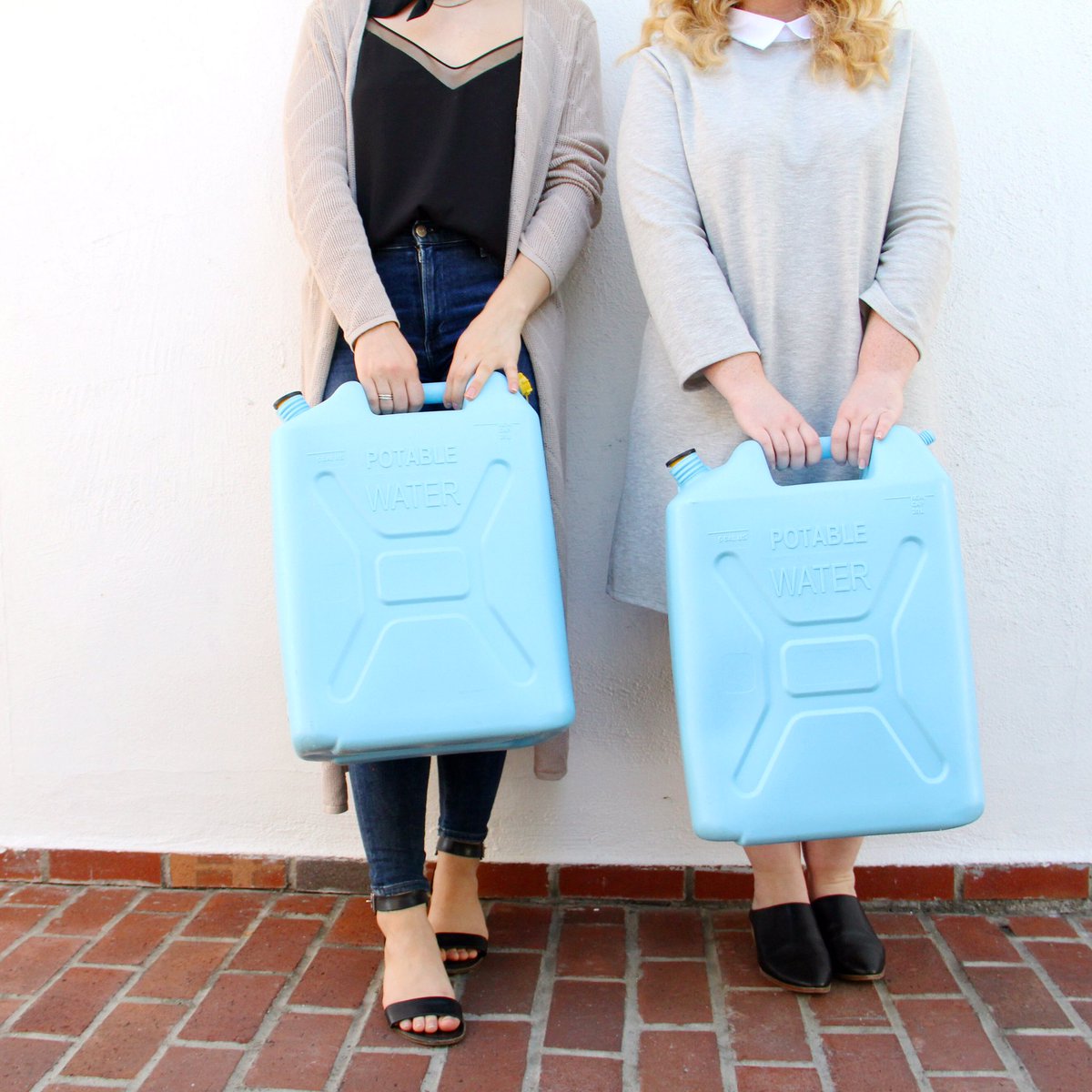 If you would like to get involved in ending the clean water crisis, email info@generosity.org