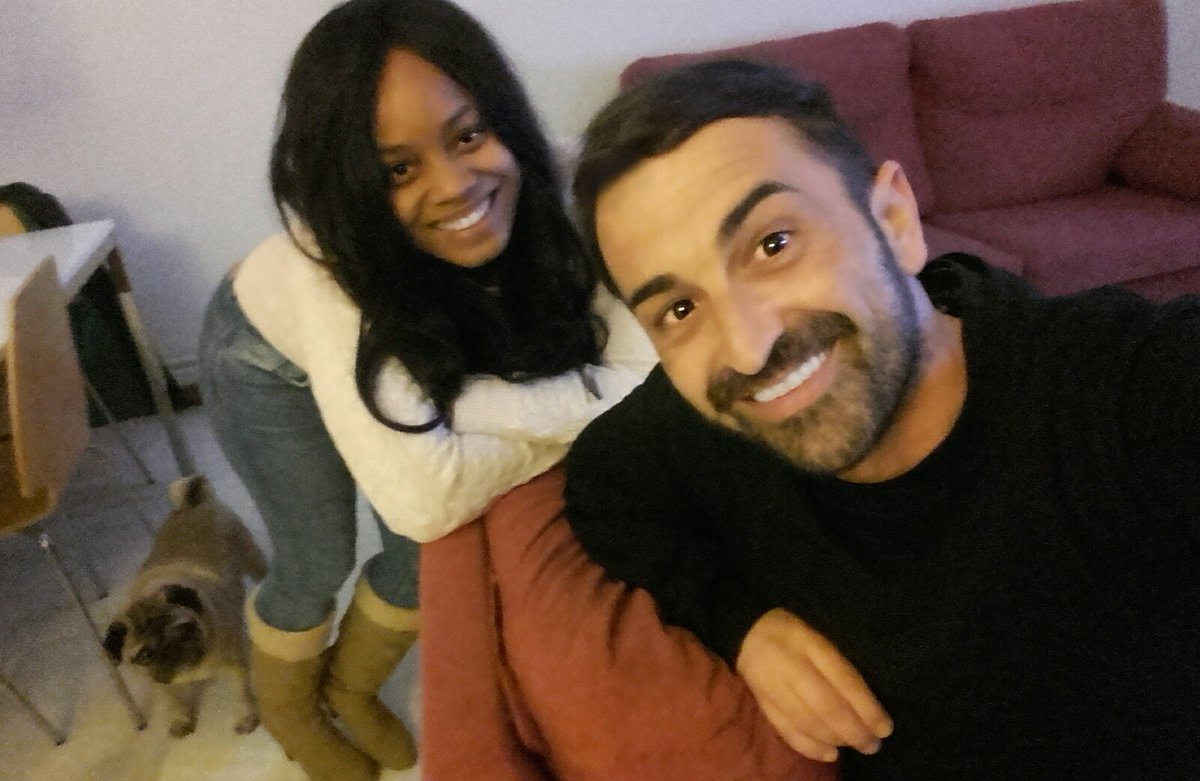 FranLara__'s tweet photo. Eh, que faltaba el auténtico protagonista aquí !!
#PapiPug🐶 #LovePapi #sweethome🏡 #MyLittleBlack #Family
@Anisley_Bouly https://t.co/akYrdNrwW8