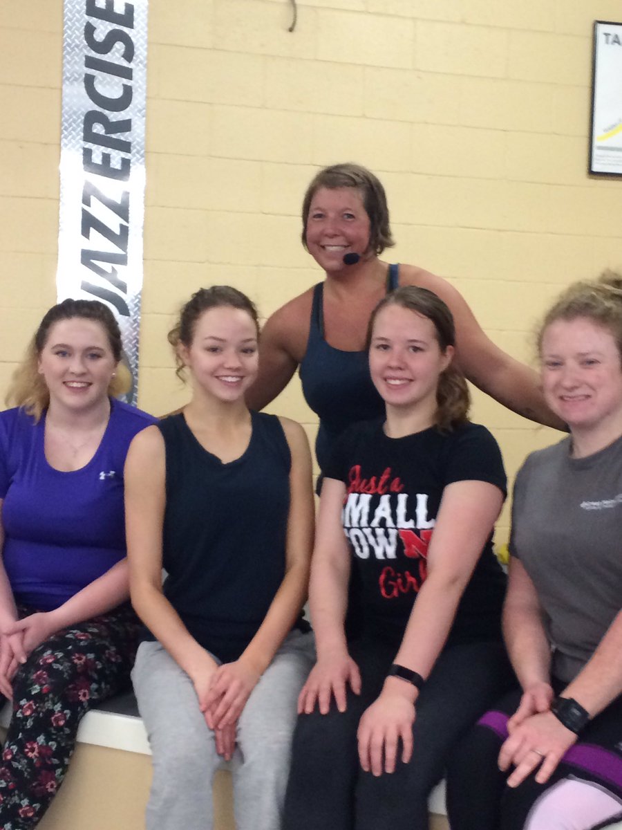 JazzerciseNP's tweet photo. #girlforce at its finest!  #girlsrock #allsmiles. Join us https://t.co/xVQHuwBwJm