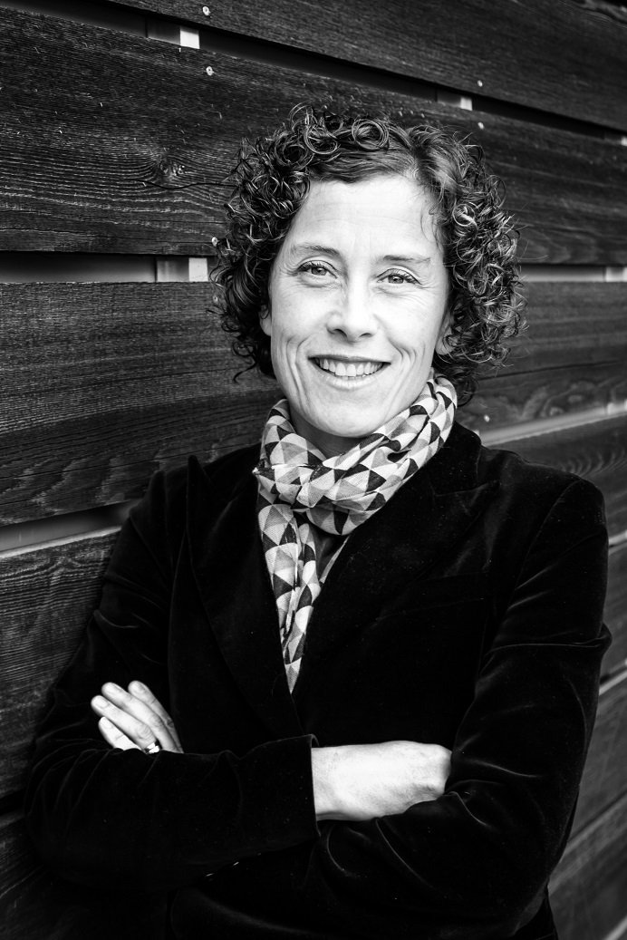 OhauWines's tweet photo. Delighted to see winemaker Jane Cooper in NZ Food Technology magazine's Who's Who of 2017! #winemakers #outstanding https://t.co/krO1kqQcud