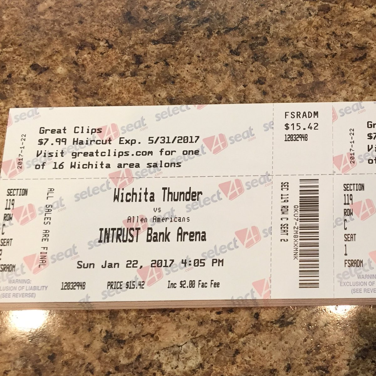 bluechip_spine's tweet photo. We have two FREE tickets to Sunday's Thunder Hockey game up for grabs! Call 316-733-8338 if you're interested for more information. https://t.co/gXHpZSVEE3