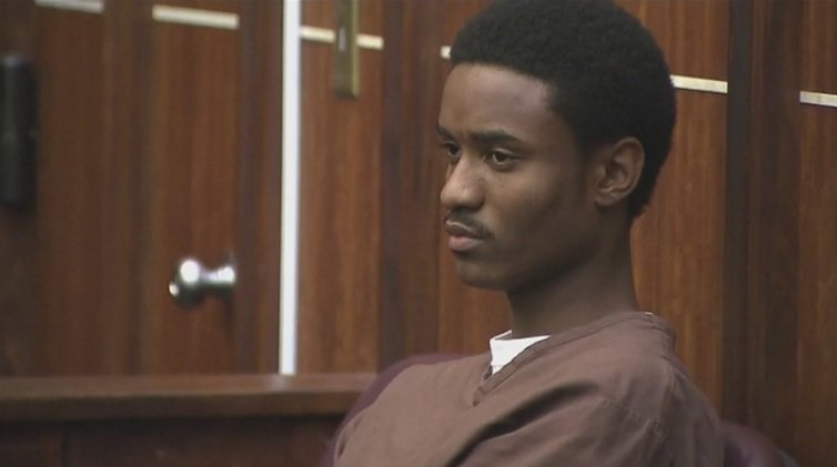 #BREAKING Miami-Dade teen arrested in fatal shooting of rabbi cleared of charges bit.ly/2k23Rzb https://t.co/mZxjr2diIu