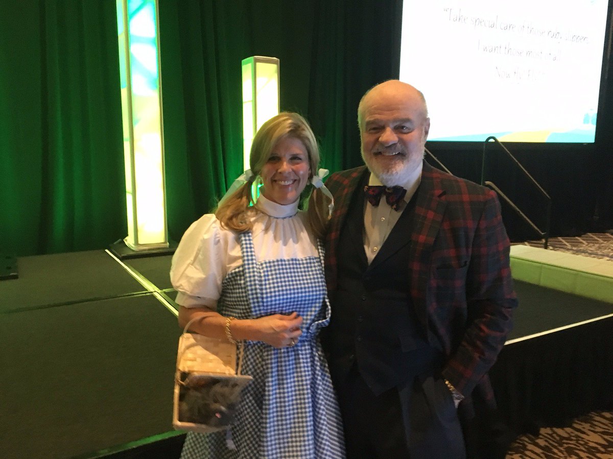 JosephWJordan's tweet photo. With Denise Gott CEO of ACSIA. Great group, super meeting! https://t.co/l04wBrzkqg