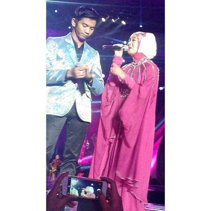 Yang benar KWnya yg 21DHOEGALOVERS atau 21DHOGALOVERS kok ada 2 yg berbeda? Sudah ahhh nyimak sekarang mah <a href="/DA2_Ega/">Ega (REAL)</a> <a href="/DA2_Ridho/">Ridho 2{R}</a>