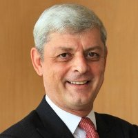 MintEventsLive's tweet image. Trevor Bull, MD &amp;amp; CEO, Aviva Life Insurance Co. India Ltd today at #MintLifeInsurance Conclave 2017 to talk about #ProductStructure