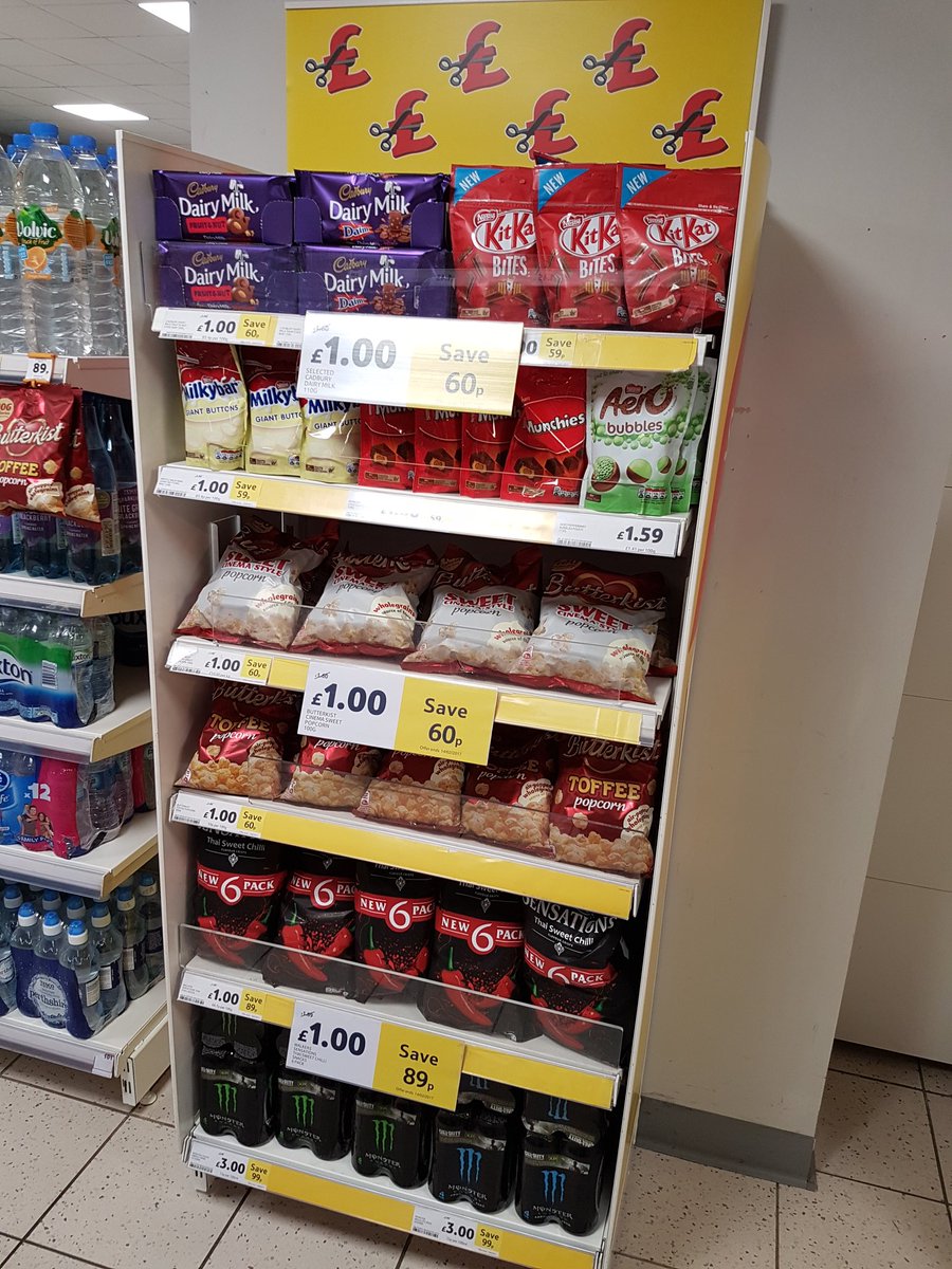 All promo done pos and labels out too #teampendle #promochange @expleyland <a href="/DomCarey1/">Dominic Carey</a>