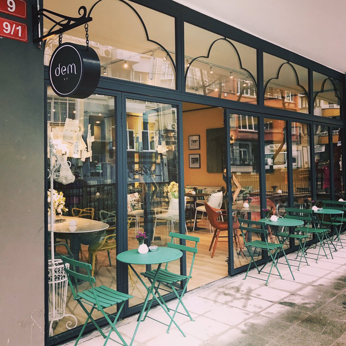 Dem_Istanbul's tweet photo. Dem Moda açıldı. Biraz heyecanlıyız, gelmez misiniz? 🌱☕️https://t.co/Yi3z2ssdgY https://t.co/VVEeRhKkKw