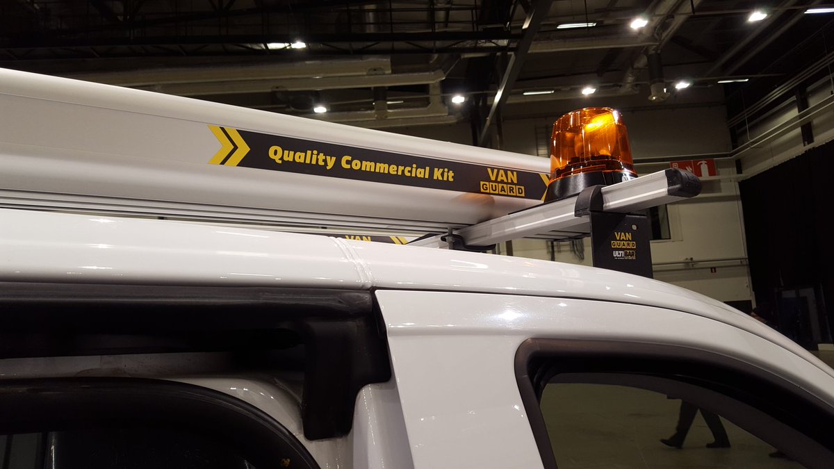 ModulSystem_FI's tweet image. Verkostomessut 17 starttasi juuri. 
Tervetuloa! #modulsystem #tamlans #servicemodul  #vanguard @VolkswagenSuomi @MercedesBenz