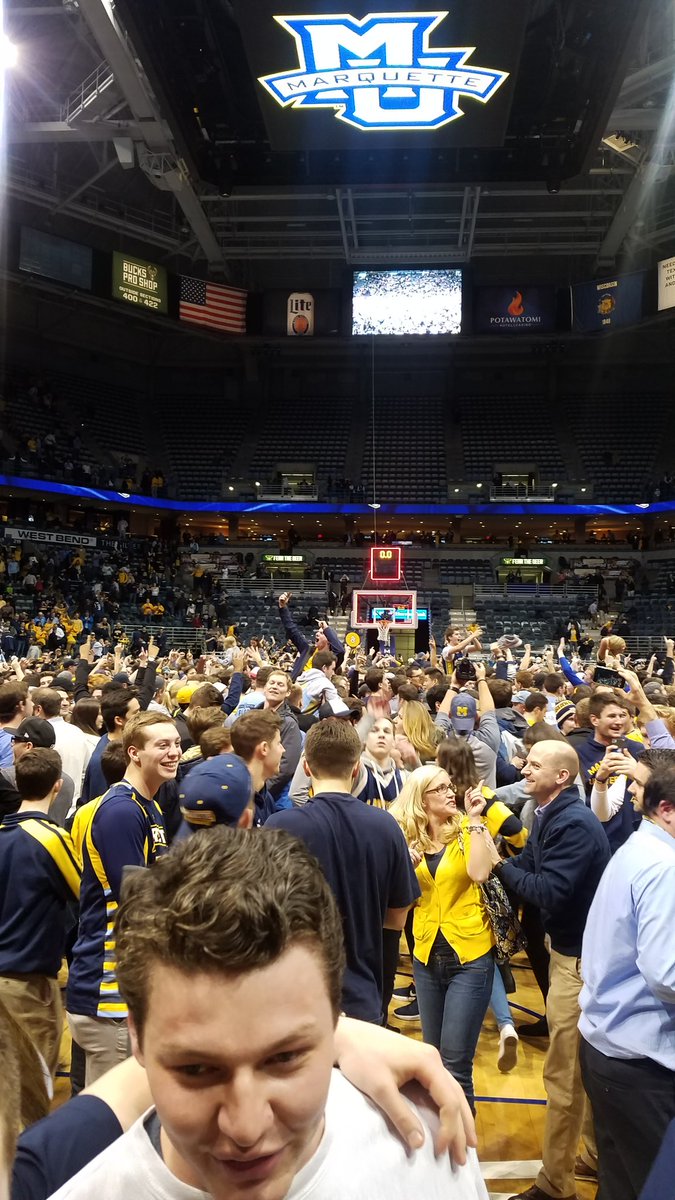 Wow. Just wow. Marquette beats #1 Villanova 74-72.