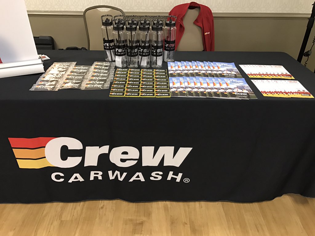 crew_recruiter's tweet photo. Our set up at IU today! What a great afternoon talking with students! 😎 #behindthecrew #cleanfastfriendly #jobfair #IU @Crew_Carwash https://t.co/BwhkkQRiwx