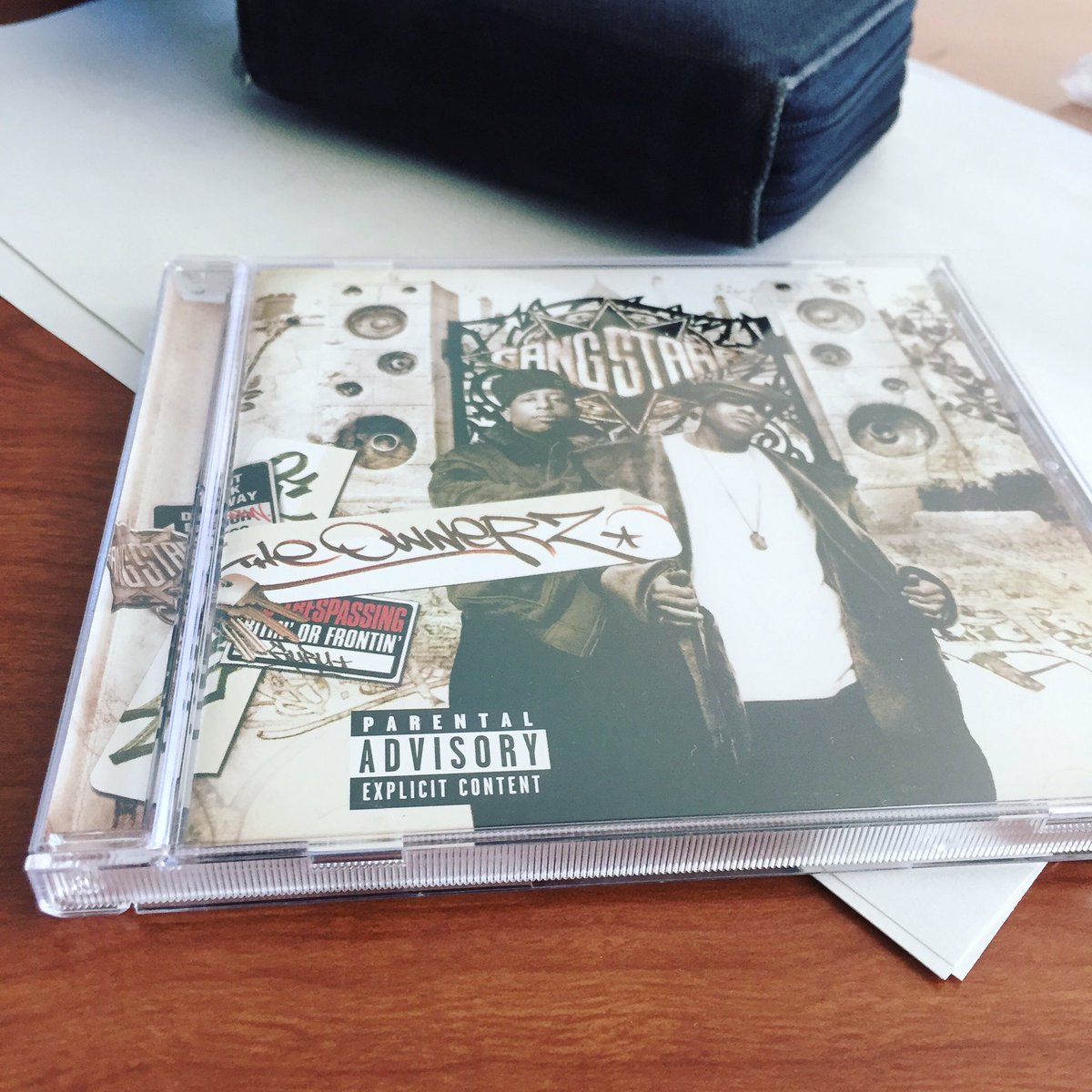 hiphop_hal's tweet photo. Vinylで欲しかったけど300円ならさすがに買う
#Gangstarr
#Ownerz https://t.co/RgGtqLyjrx