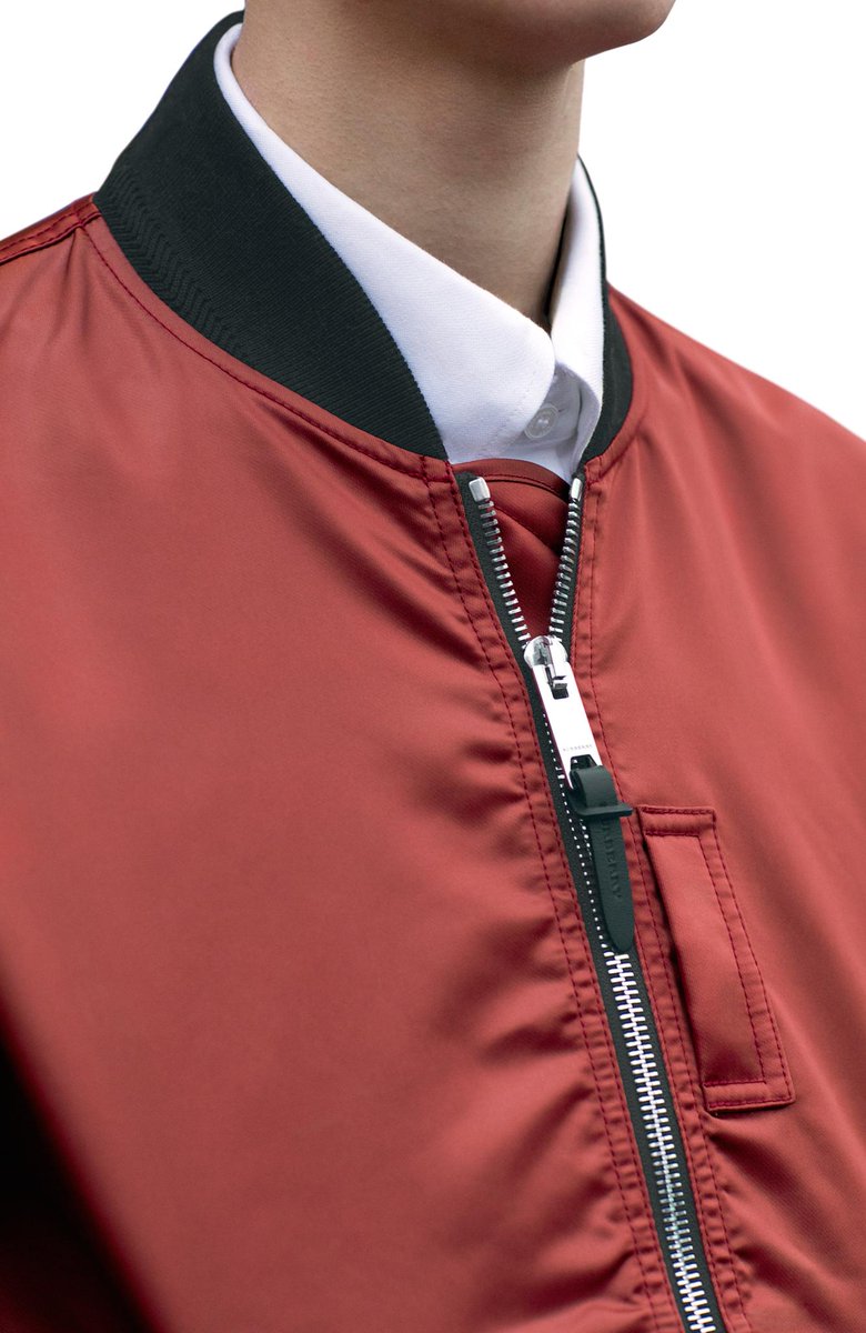 Burberry Japan(Burberry_Japan)さん Twitter