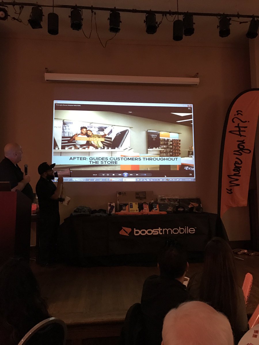 vtruongcao's tweet photo. The future is @boostmobile ππ³ππΌ #StoreOfTheFuture #BoostTaxSeason #WhereYouAt #Boost4Philly @MikeWodzisz @SMcgowan763 @GoJoeDubbsSPG https://t.co/108xjXKuO6