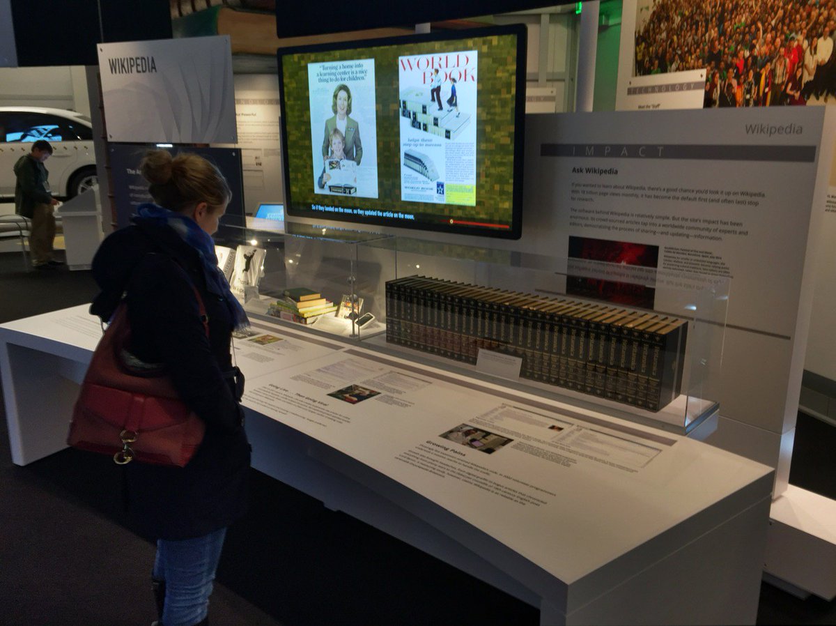 tychay's tweet image. Wikipedia exhibit at Computer History Museum #makesoftware