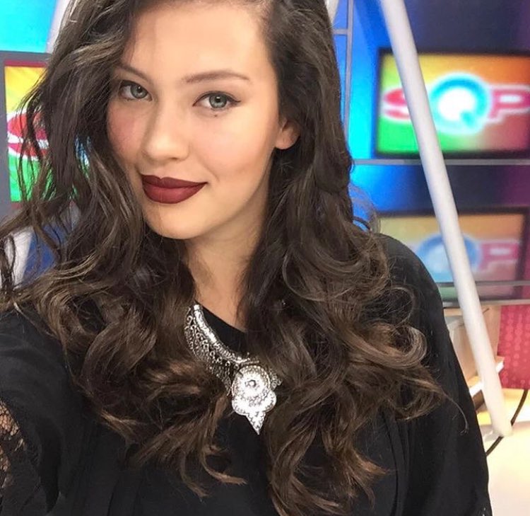 SabinaLaia's tweet image. Vamos a refrescar la memoria de algunos hipócritas!
Marco conocido gracias a Michu
Aylen conocida gracias a Lea
DE NADA 💅🏼
#NocheDeTentacion