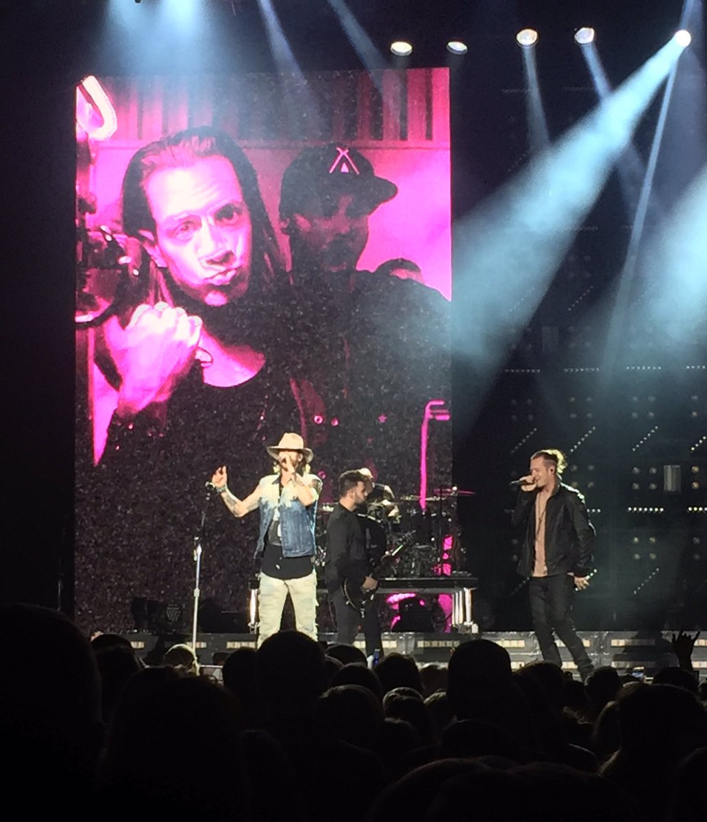 ElizabethcHeard's tweet photo. @FLAGALine please play "good girl, bad boy" Friday night in tally! 🙌🏽 https://t.co/aGNNbzBO6t