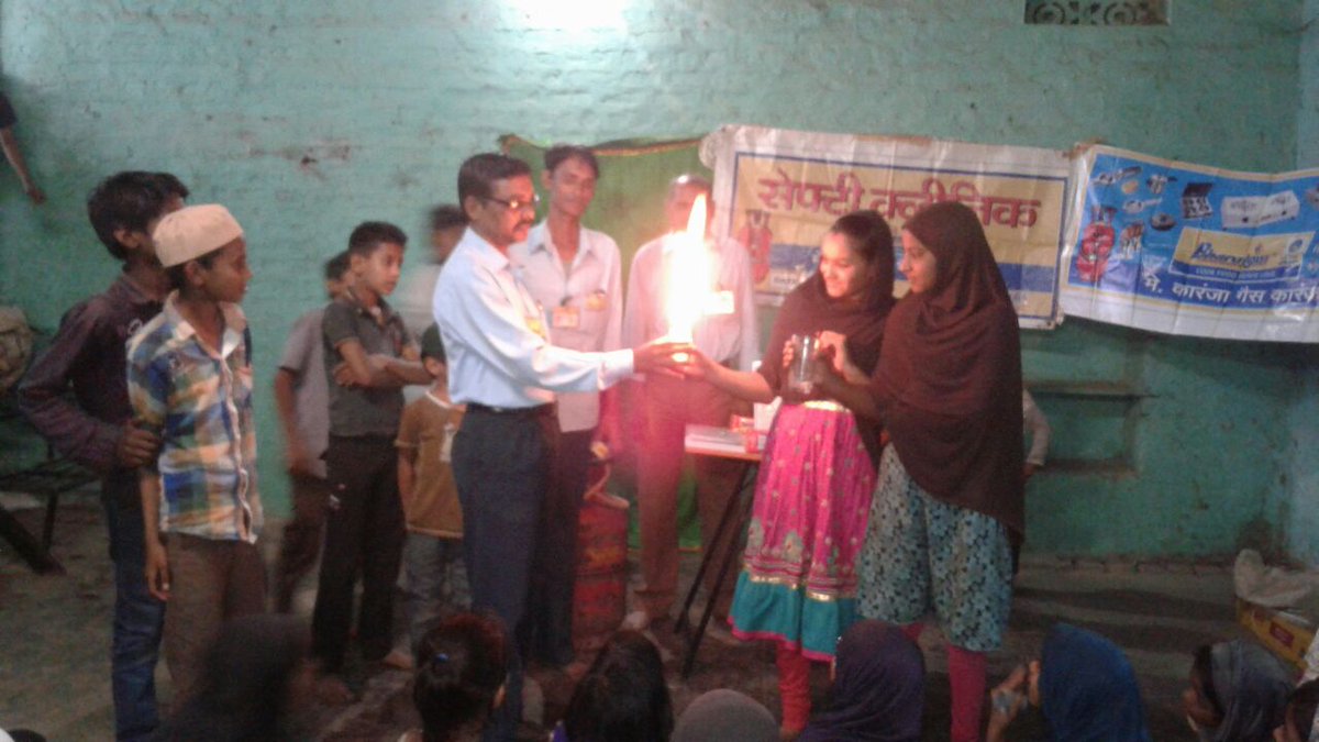 sumitbpcl's tweet photo. #Saksham 2017#Safety clinic conducted by M/s Karanja Gas, Washim# @ajaykumar4258 @vijaytilak1 @Sureshnair_BPCL https://t.co/FoVlF586S8