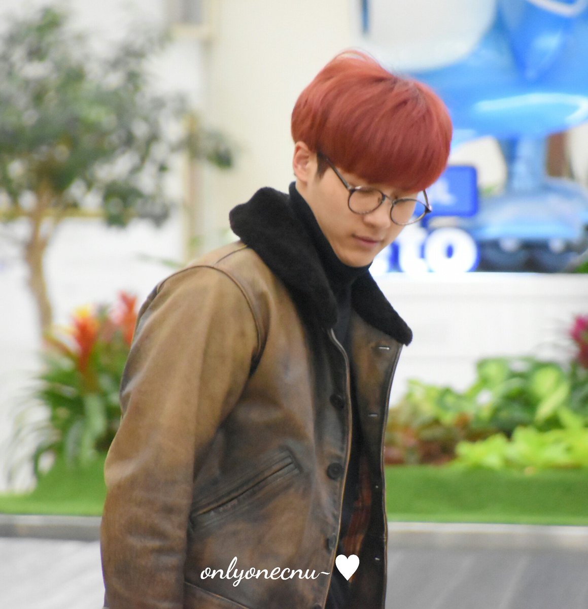 onlyonecnu1991's tweet photo. @B1A4_CNU 
울 곰깨비🐻
이렇게 멋진 모습으로 우리곁으로
왔네~ 이쁜 시누야 언제나 빛나는
모습 최고야🙆💙
#신우 #B1A4신우 #김포공항도착 https://t.co/oJOL1CGvC4