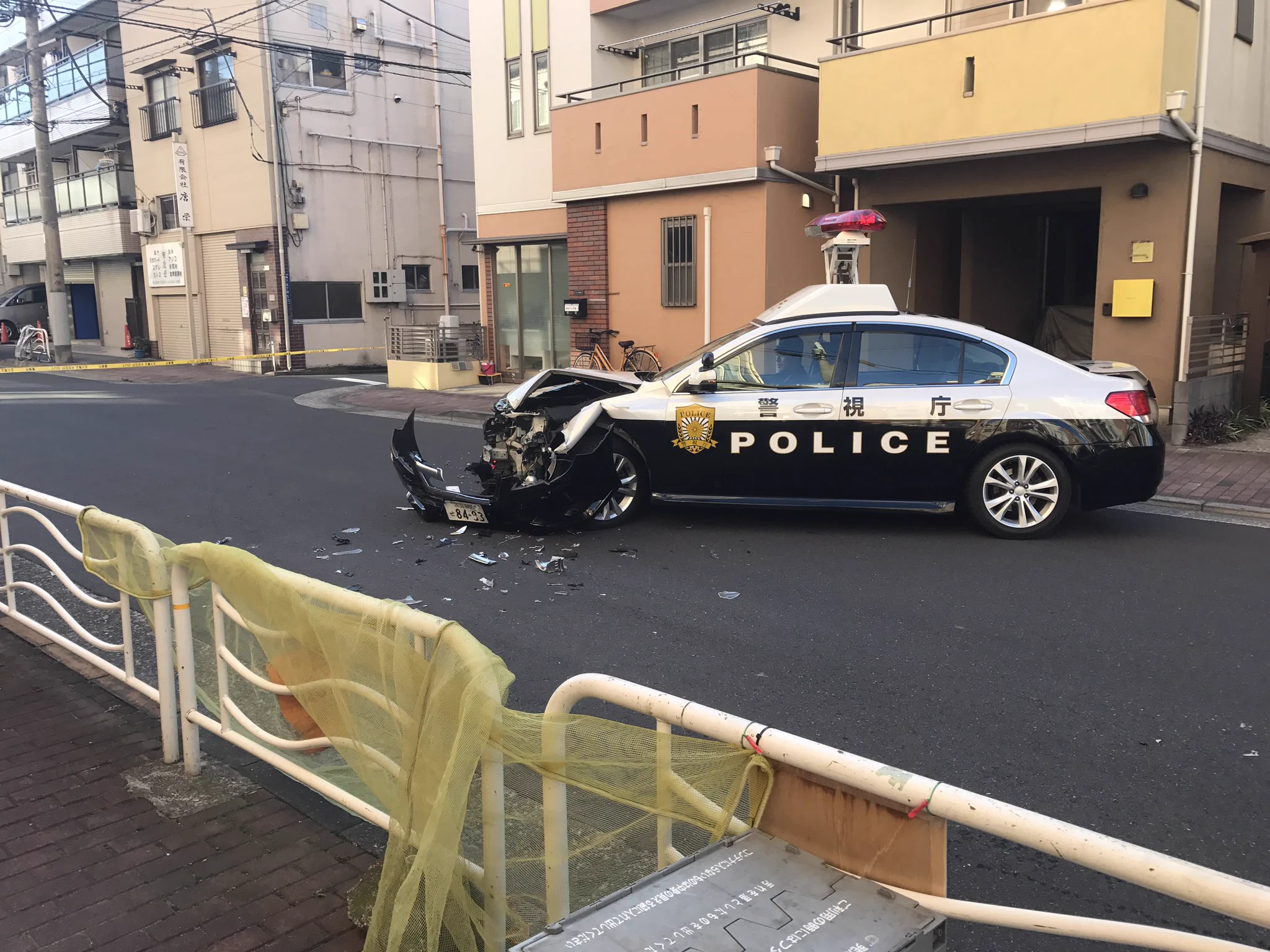 あ～あｗｗｗパトカーが近所で壮絶なカーチェイスした結果ｗｗｗ
