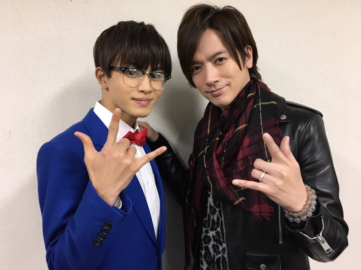 Daigo No Twitter Breakerzのニューシングル 幾千の迷宮で 幾千の謎を解いて リリース日です 名探偵コナンのオープニング曲 初回盤bについてるmvには超特急の4号車 タクヤくんもコナン役で出演してくれました 最高 是非見てね T Co Dd4qz0jdux