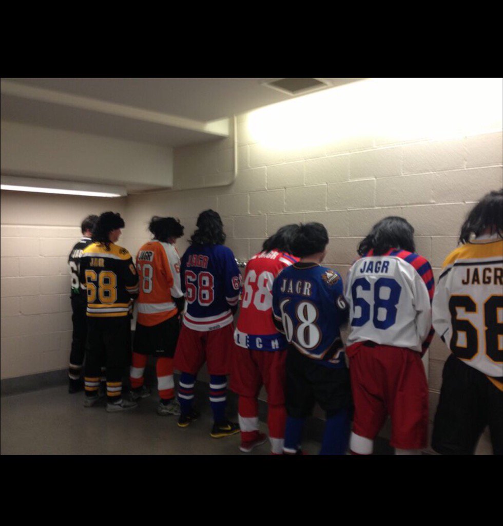 #Flames fans: don't be alarmed if you walk into a scene like this at the Dome tonight. @travellingjagrs